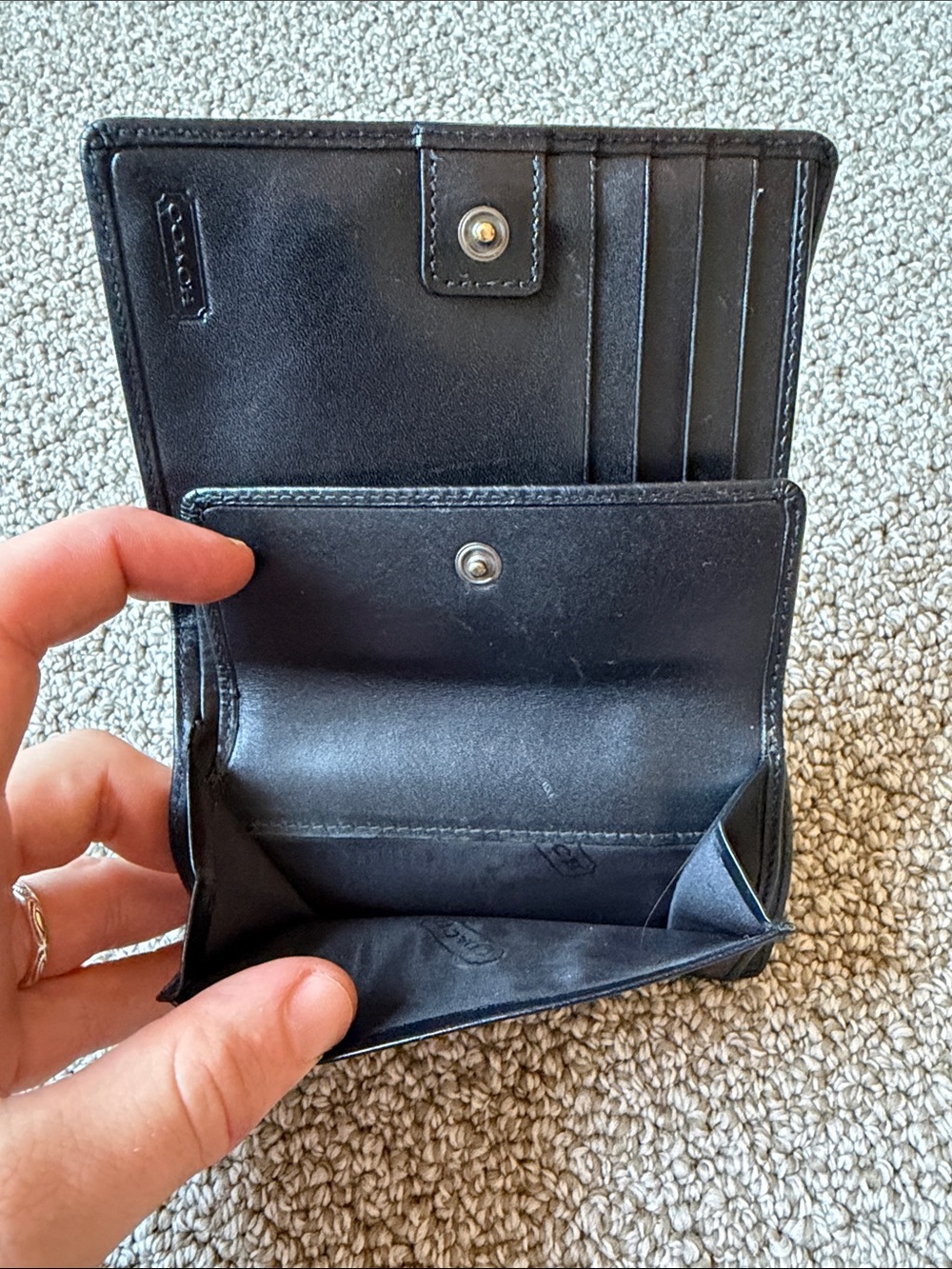 RARE Vintage Coach Black Leather Compact Bifold Wallet Snap Pocket Made in Spain - Picture 11 of 11